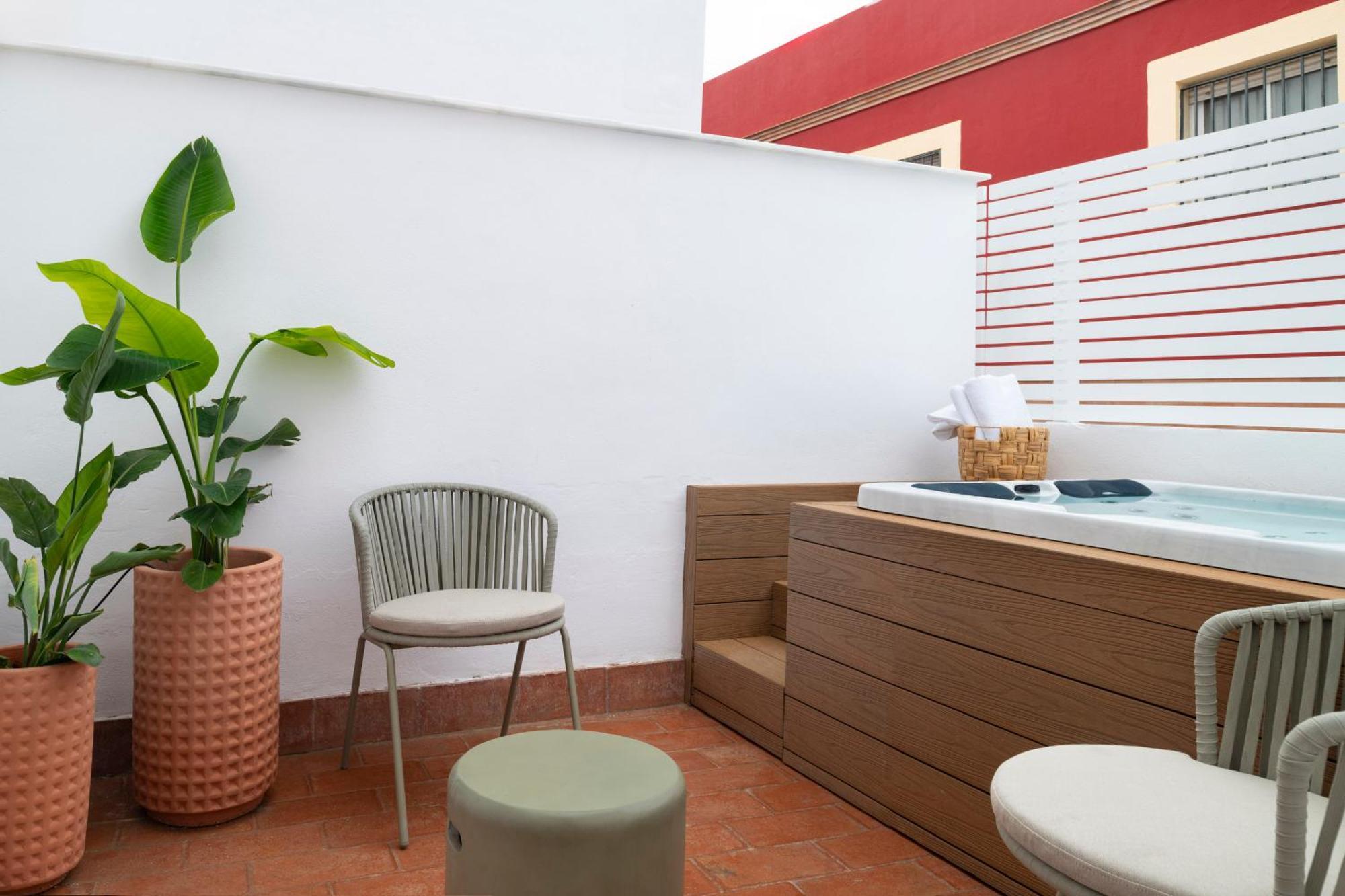 Magno Apartments Santa Clara - Private Terraces With Jacuzzi Sevilla Exterior foto